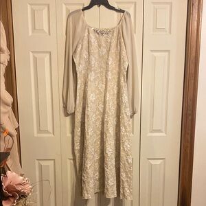 Elegant Cream Floral Dress